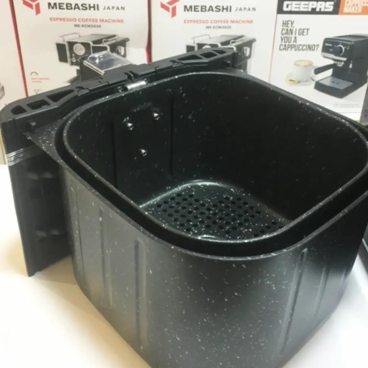 سرخ کن بدون روغن مباشی 5.5 لیتری مدل ME-AF 983 دارای 16برنامه پخت